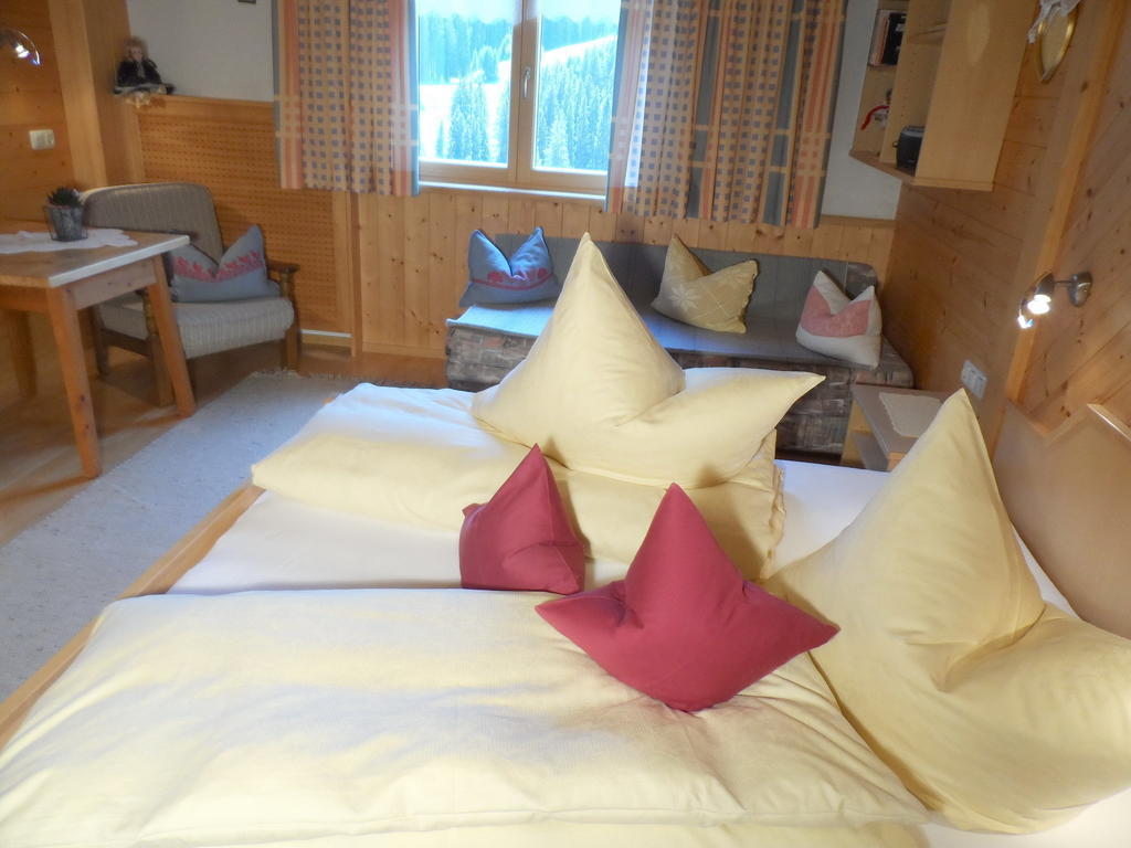 Warth Haus Brunneck公寓 客房 照片