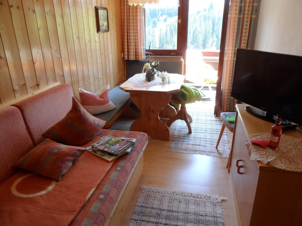 Warth Haus Brunneck公寓 客房 照片