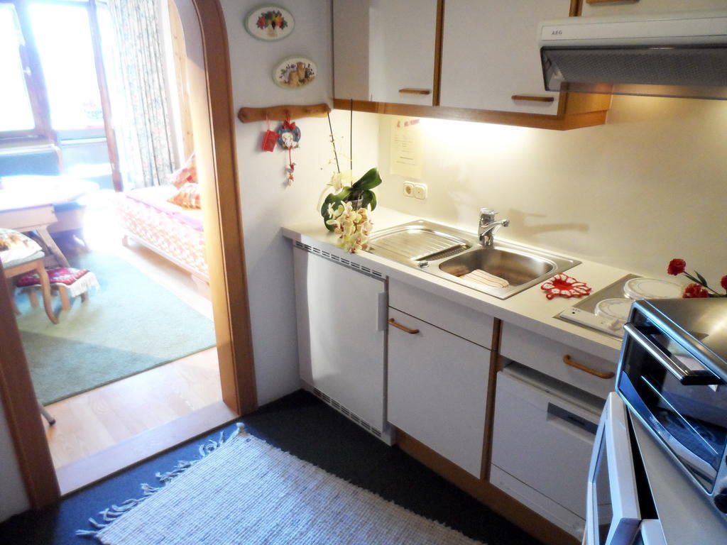 Warth Haus Brunneck公寓 客房 照片